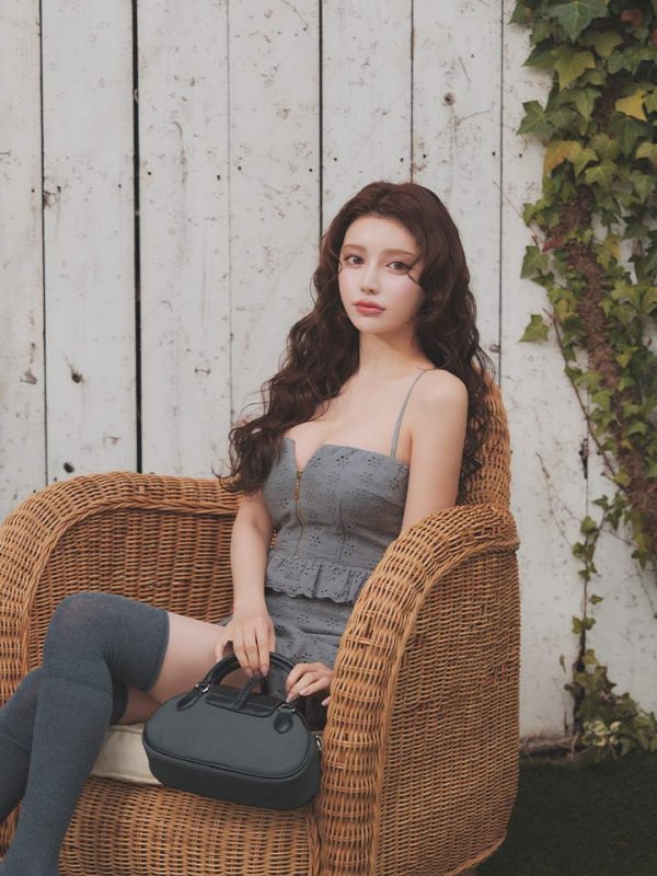 モデル：ももか　身長：156cm　着用サイズ：Sサイズ