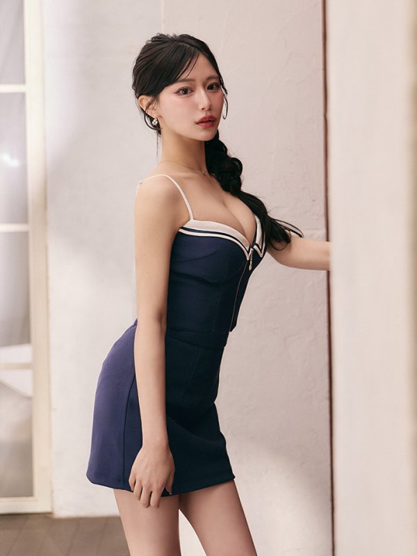 モデル：夏目かんな　身長：155cm　着用サイズ：Sサイズ