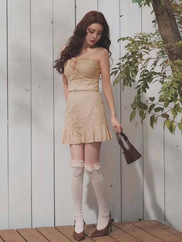 モデル：ももか　身長：156cm　着用サイズ：Sサイズ