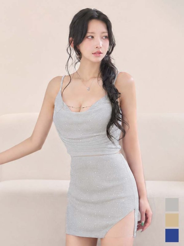 モデル：ゆいぴす　身長：170cm　着用サイズ：Sサイズ