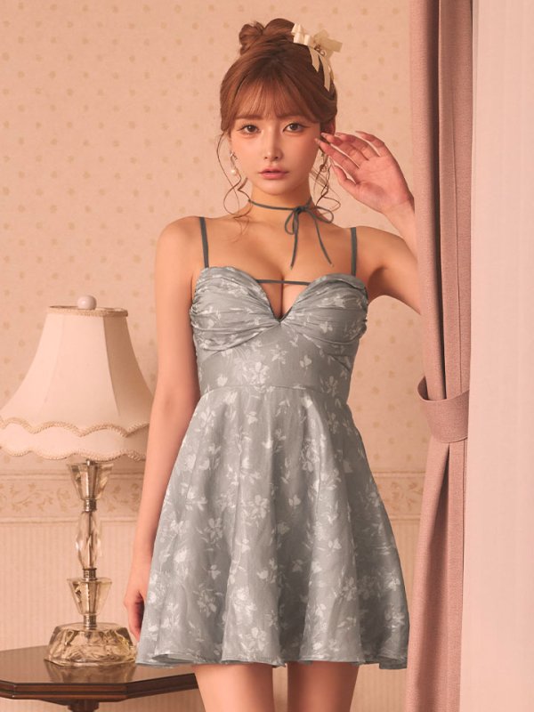 モデル：まみ　身長：161cm　着用サイズ：Sサイズ