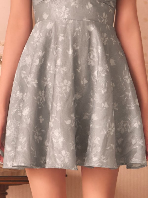 モデル：まみ　身長：161cm　着用サイズ：Sサイズ