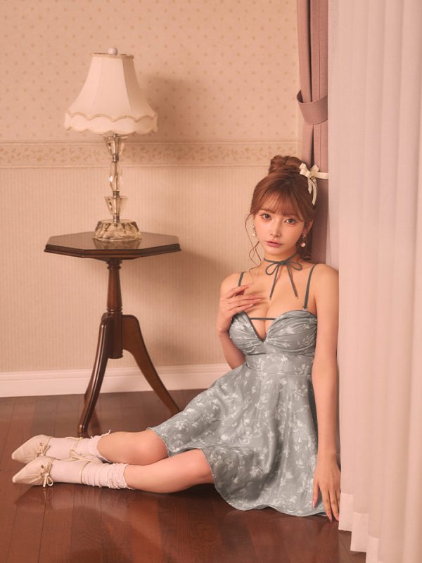 モデル：まみ　身長：161cm　着用サイズ：Sサイズ