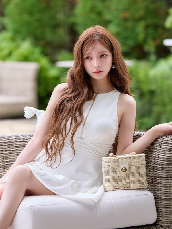 モデル：まみ　身長：161cm　着用サイズ：Sサイズ