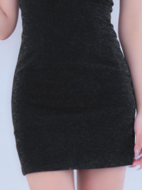 モデル：ゆいぴす　身長：170cm　着用サイズ：Sサイズ