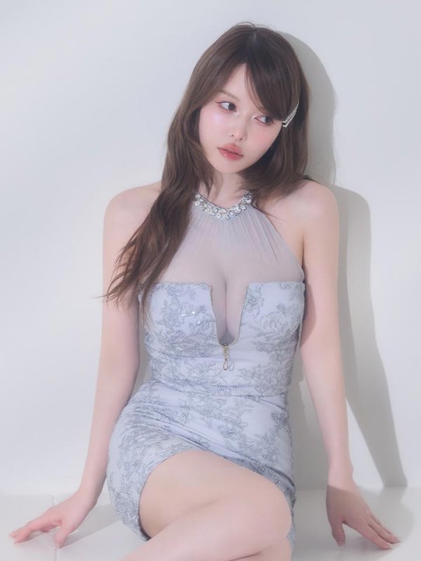 モデル：ゆめ　身長：160cm　着用サイズ：Sサイズ