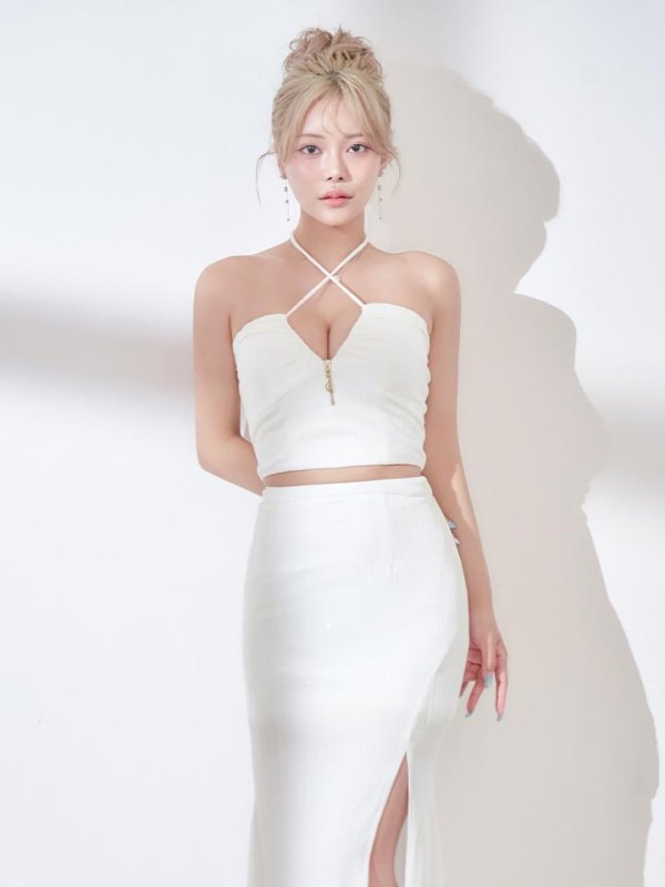 モデル：如月れい　身長：156cm　着用サイズ：Sサイズ