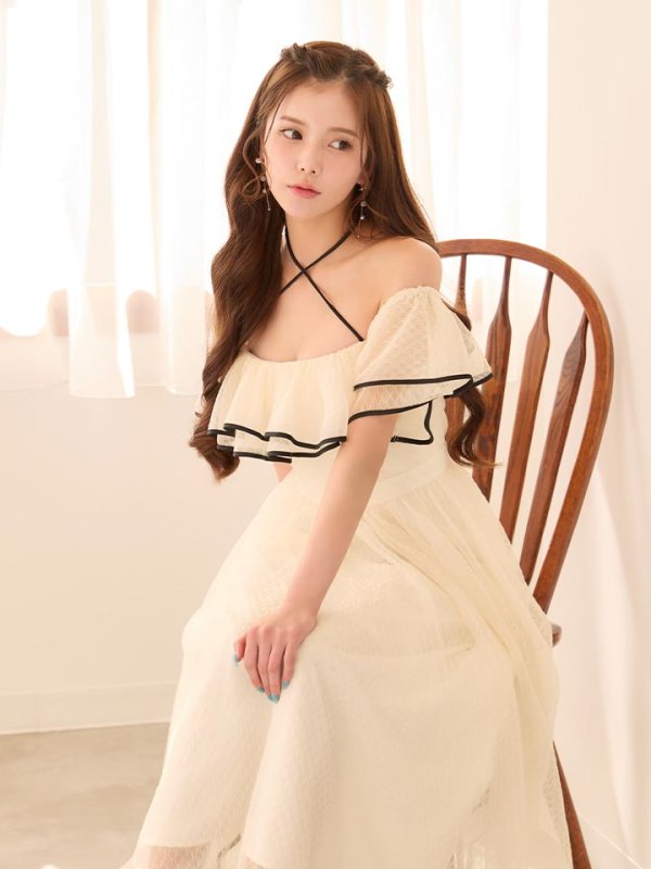 モデル：せいは　身長：161cm　着用サイズ：Sサイズ