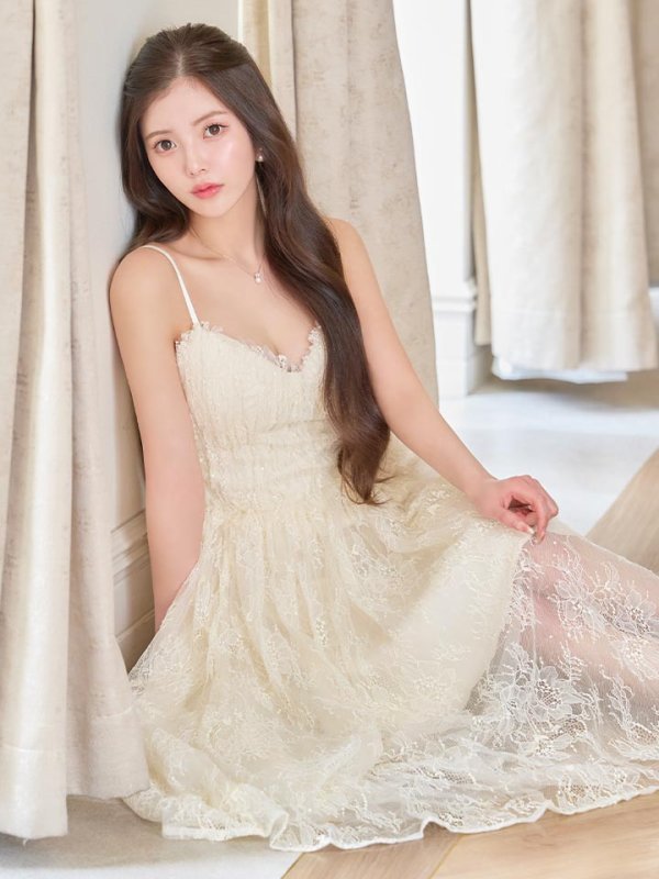 モデル：せいは　身長：161cm　着用サイズ：Sサイズ