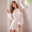 ホワイト　モデル：るりぴ　身長：165cm　着用サイズ：Sサイズ