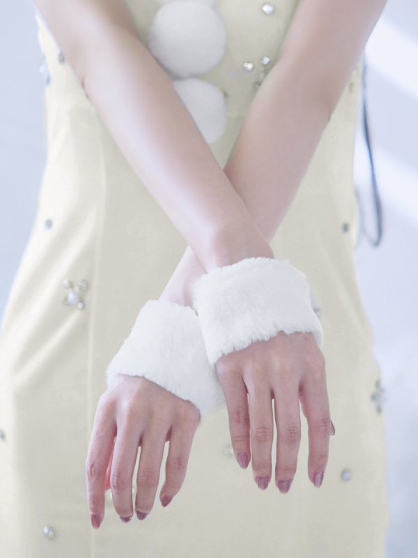 画像32: 【即日発送！】【サンタコス 4点セット】【XS-XLサイズ/2カラー】ビジュータイトキャミワンピサンタ[YMT] (32)