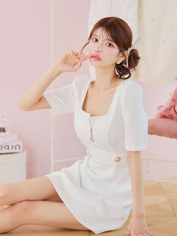 モデル:まりん 身長:163cm 着用サイズ:Sサイズ