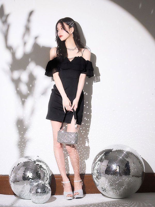 モデル:ゆりお 身長:165cm 着用サイズ:Sサイズ