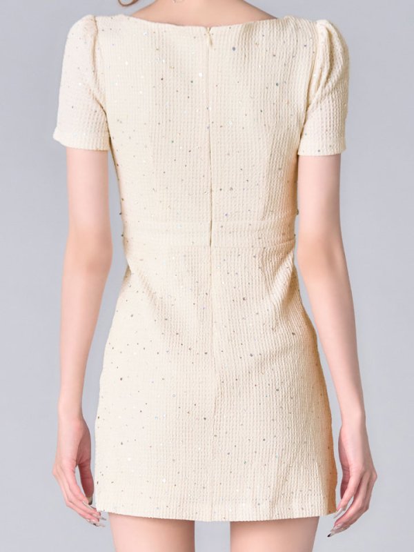 モデル：あすか　身長：170cm　着用サイズ：Sサイズ