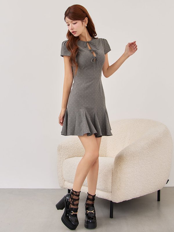 モデル：まりん　身長：163cm　着用サイズ：Sサイズ