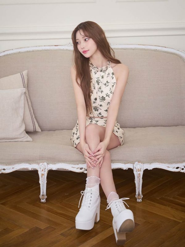 モデル：るりぴ　身長：165cm　着用サイズ：Sサイズ