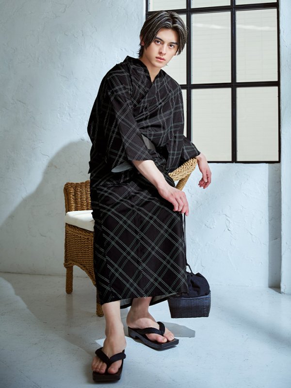 モデル:元之介 身長181cm 着用サイズ:Lサイズ