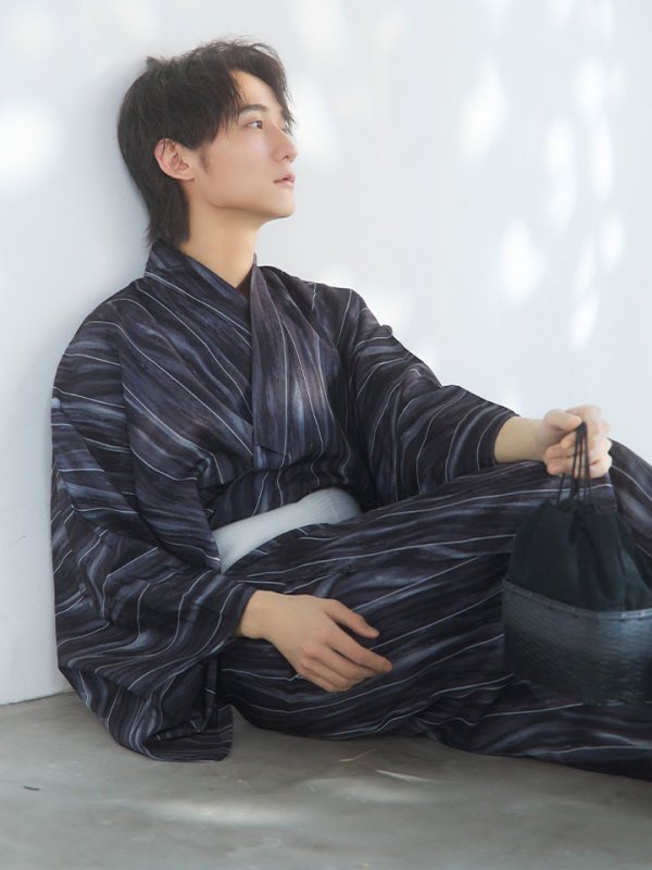 画像8: 【即日発送！】【メンズ浴衣】モザイクアート×ストライプ浴衣【浴衣３点セット 浴衣/帯/下駄】[YMT] (8)