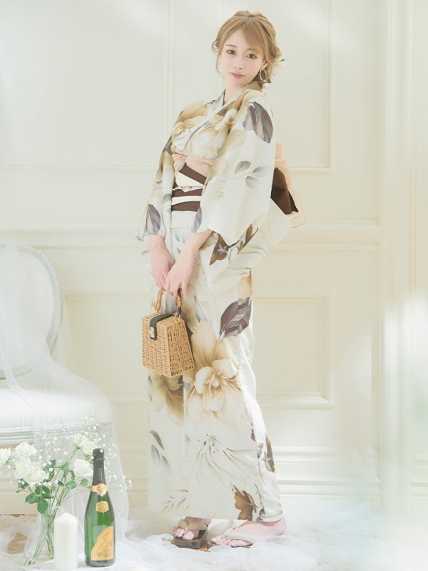 画像4: 【即日発送】ブラウンベージュクラシックフラワー浴衣  【浴衣３点セット 浴衣/帯/下駄】[YMT] (4)