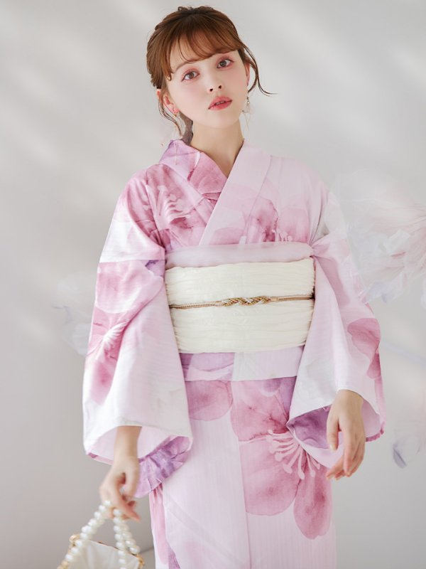 モデル:加藤ナナ 身長:160cm 着用サイズ:Fサイズ