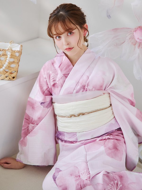 モデル:加藤ナナ 身長:160cm 着用サイズ:Fサイズ