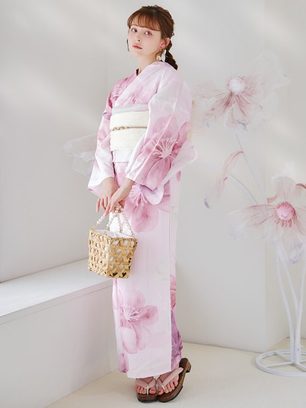 モデル:加藤ナナ 身長:160cm 着用サイズ:Fサイズ