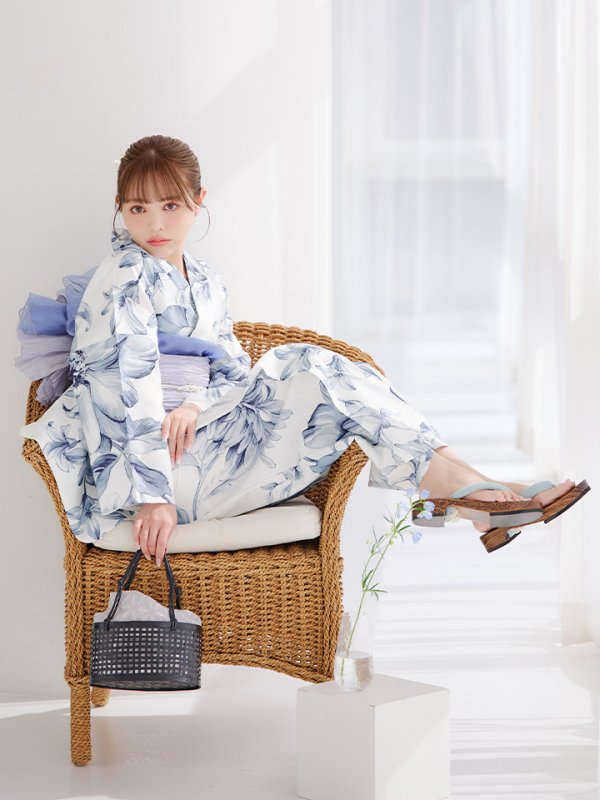 モデル:ちぃぽぽ 身長:158cm 着用サイズ:Fサイズ