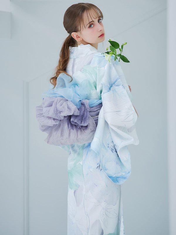 モデル:KATE 身長:169cm 着用サイズ:Fサイズ