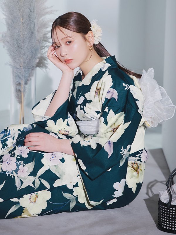 モデル:kie 身長:158cm 着用サイズ:Fサイズ