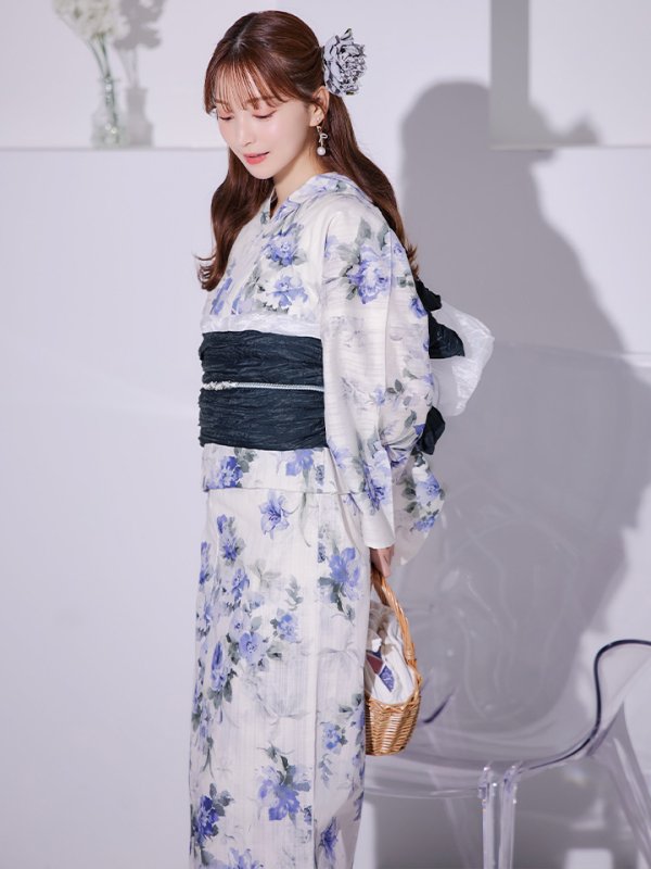 モデル：麻亜里　身長：160cm　着用サイズ：Fサイズ