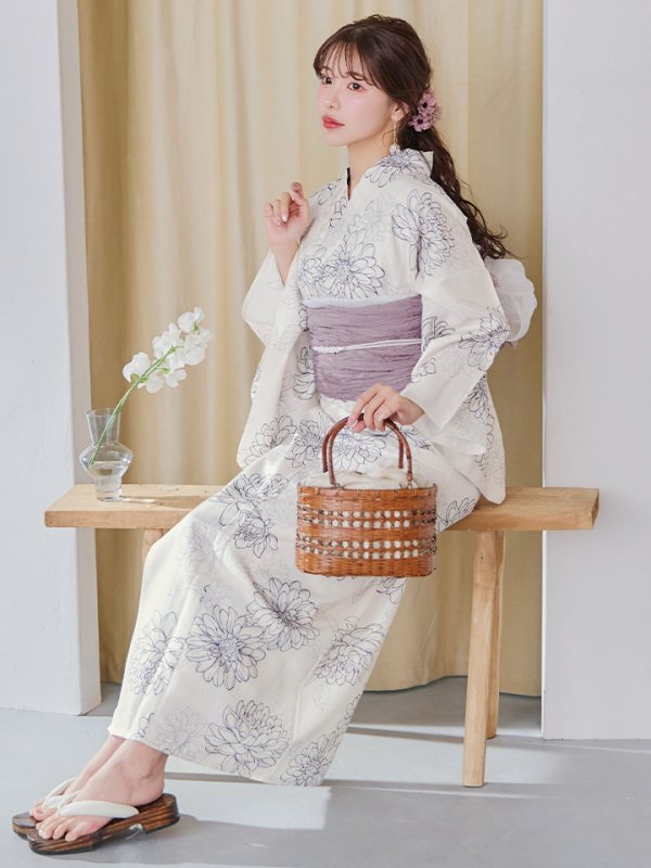 モデル：えみ姉　身長：158cm　着用サイズ：Fサイズ