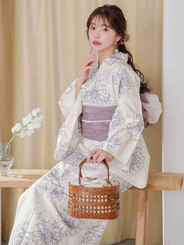 モデル：えみ姉　身長：158cm　着用サイズ：Fサイズ