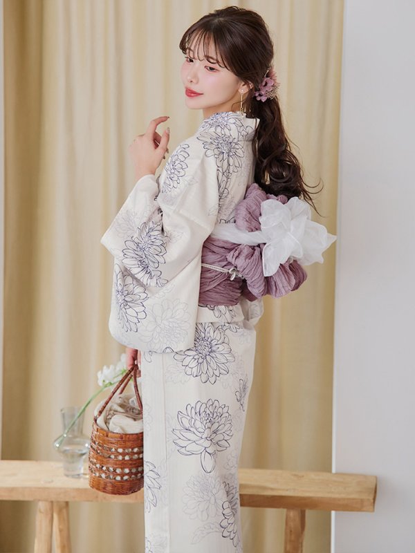 モデル：えみ姉　身長：158cm　着用サイズ：Fサイズ