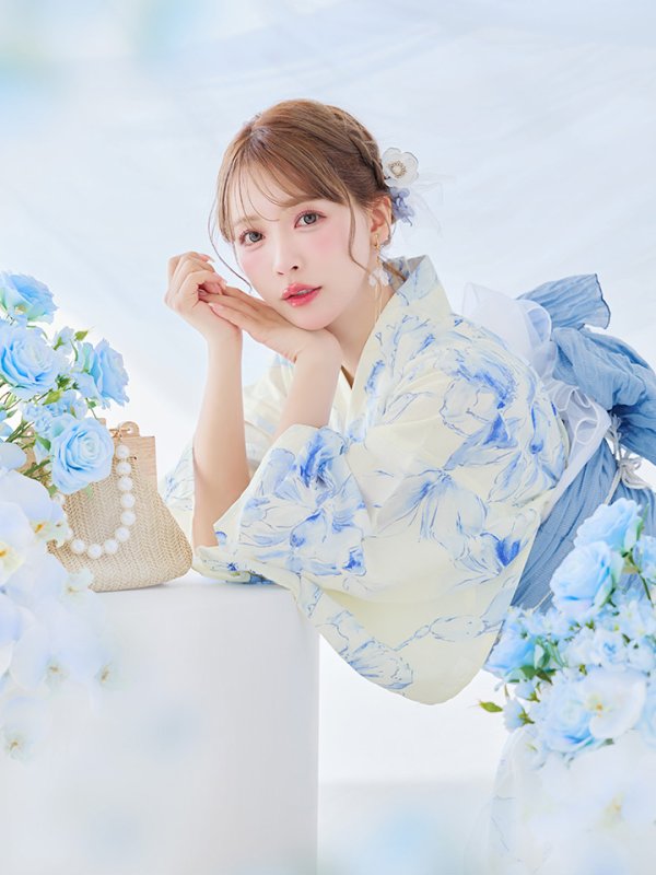 モデル：三上悠亜　身長159cm