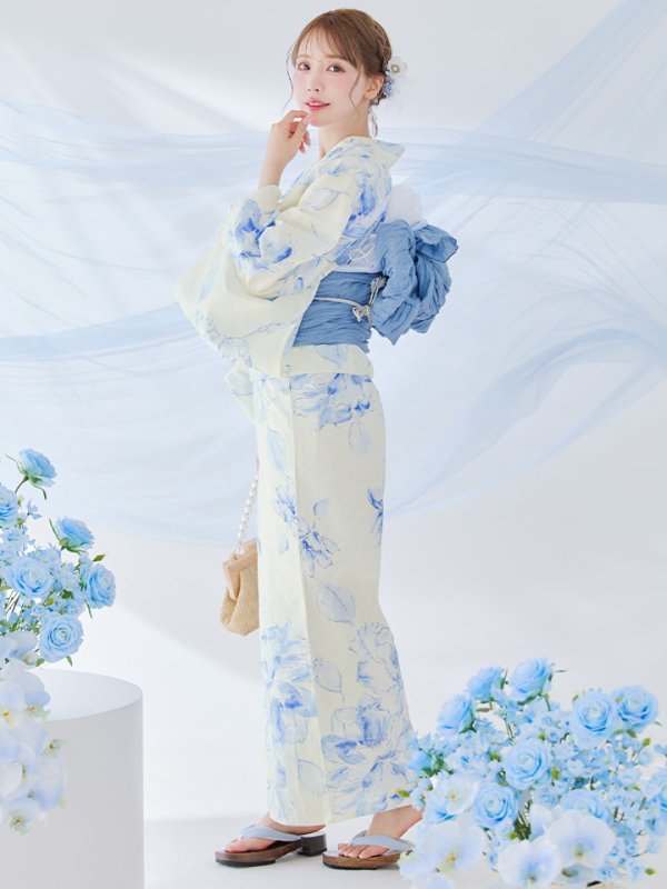モデル：三上悠亜　身長159cm
