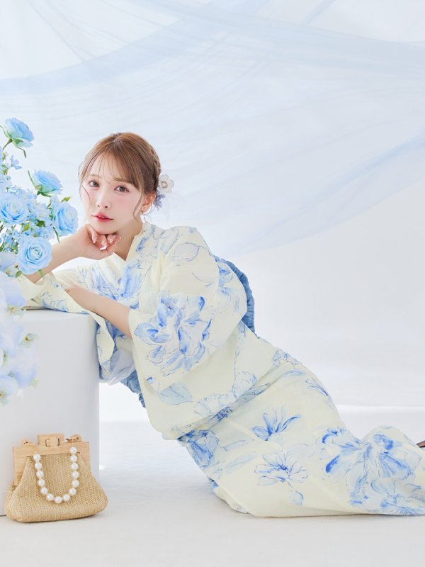 モデル：三上悠亜　身長159cm