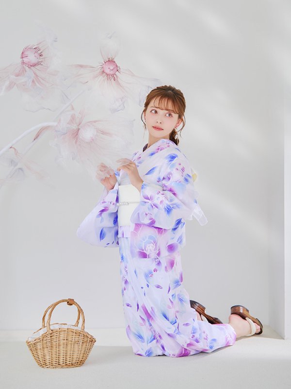 モデル：加藤ナナ　身長：160cm　着用サイズ：Fサイズ