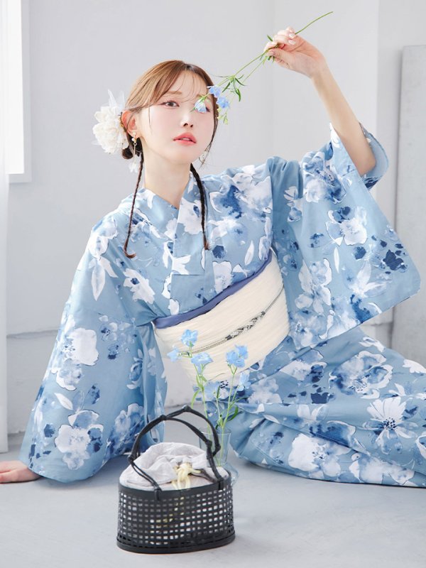 モデル：菅野結以　身長：163cm　着用サイズ：Fサイズ