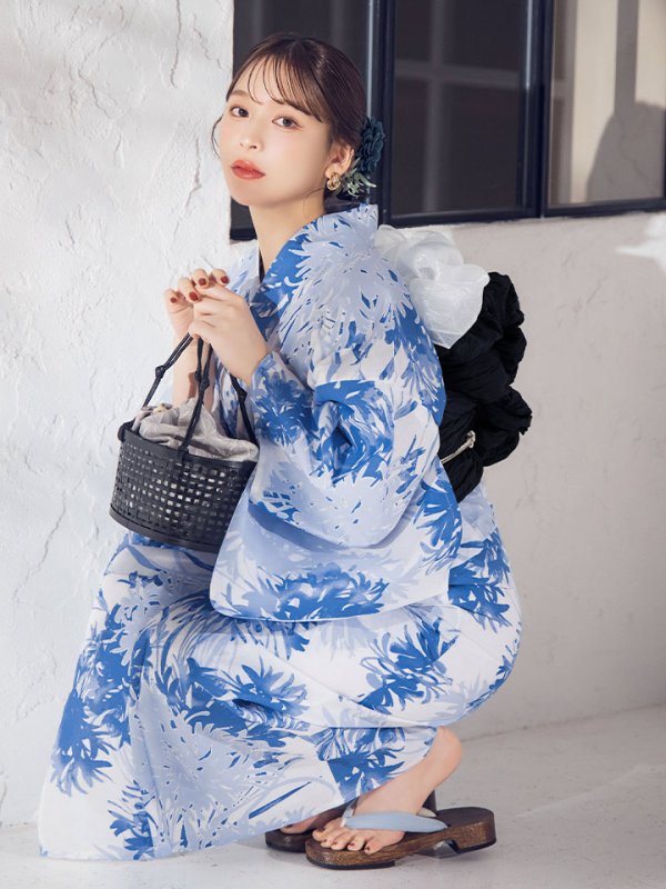 モデル：kie　身長：158cm　着用サイズ：Fサイズ