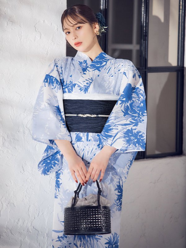 モデル：kie　身長：158cm　着用サイズ：Fサイズ