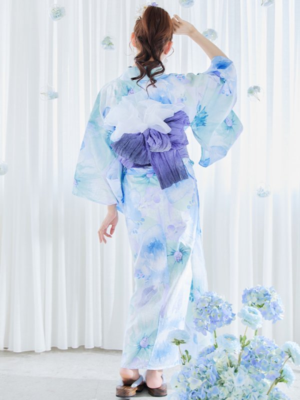 モデル:明日花キララ 身長:162cm 着用サイズ:Fサイズ