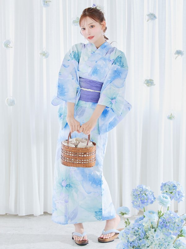 モデル:明日花キララ 身長:162cm 着用サイズ:Fサイズ