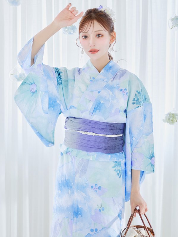 モデル:明日花キララ 身長:162cm 着用サイズ:Fサイズ