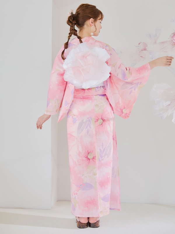 モデル:加藤ナナ 身長:160cm 着用サイズ:Fサイズ