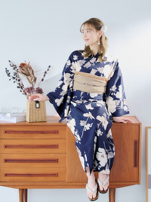 画像7: 【即日発送】ネイビー×ホワイトフラワー浴衣  【浴衣３点セット 浴衣/帯/下駄】[YMT] (7)