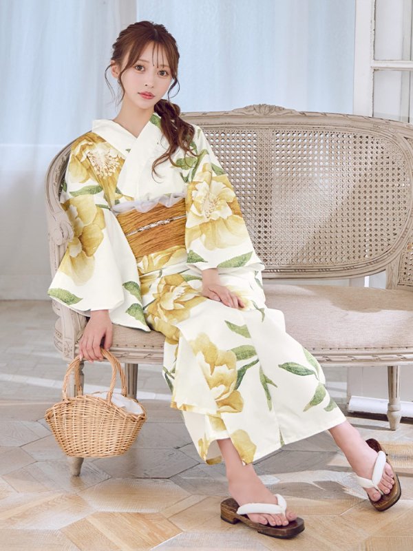 モデル:ななにー 身長:161cm