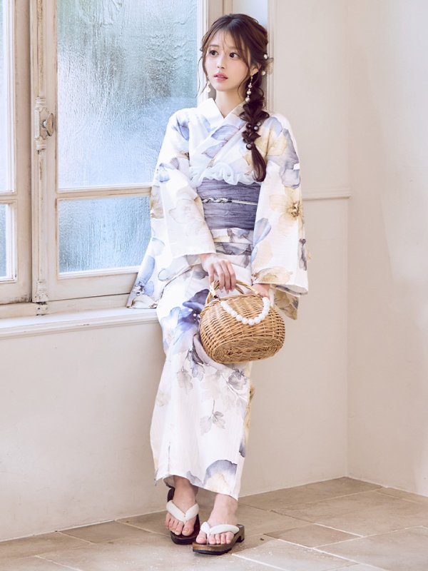 モデル：みお　着用サイズ：Fサイズ