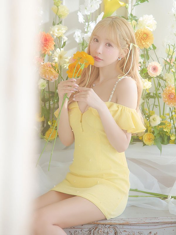 モデル:三上悠亜 身長:159cm 着用サイズ:Sサイズ