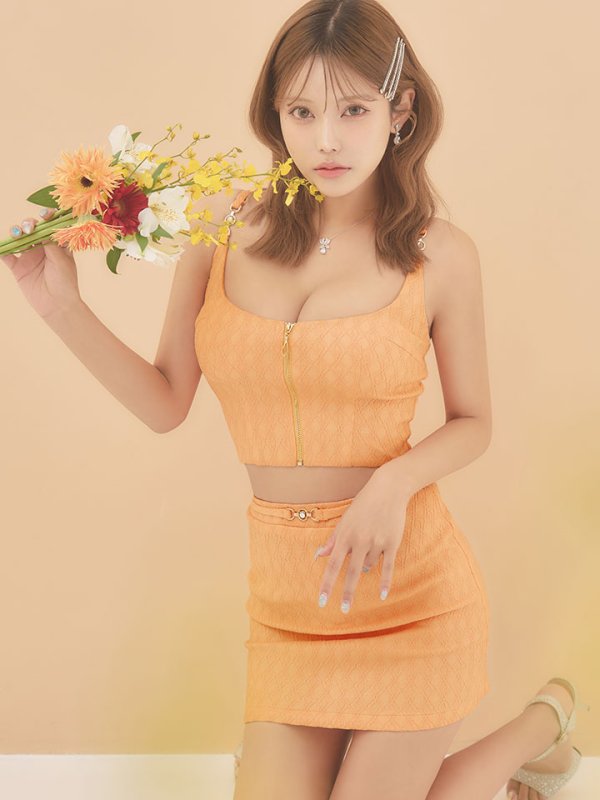 モデル:如月れい 身長:156cm 着用サイズ:Sサイズ