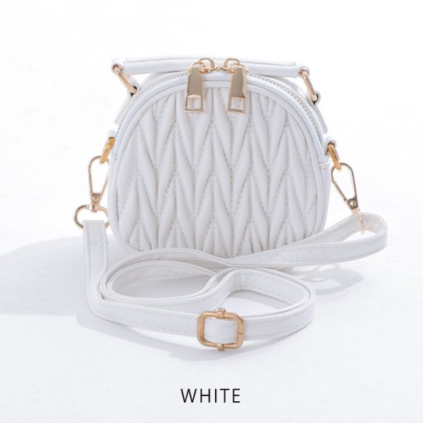 画像4: ストラップ付きキルティングショルダーミニバッグ【Fサイズ/2カラー】[OF04] (4)